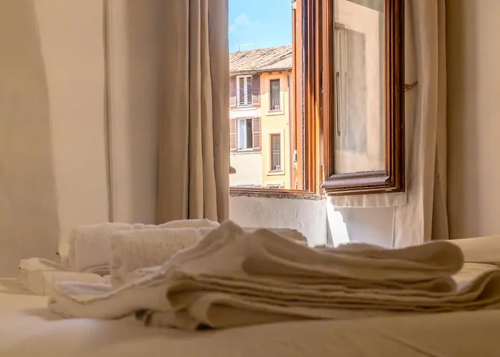 Puccini Flat * Rome