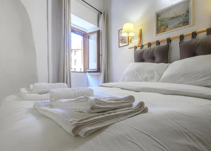 Puccini Flat * Rome