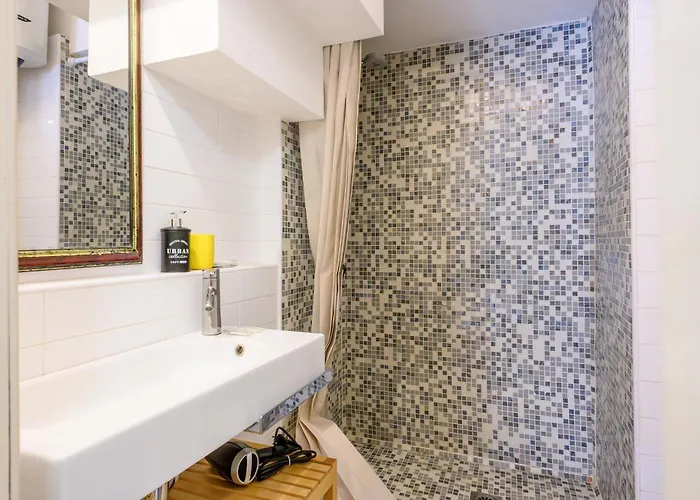 Puccini Flat * Rome