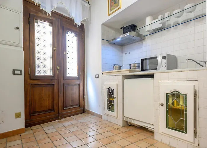 Puccini Flat